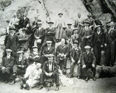 Boyles, Allan (x) Allan Boyles (marked X)